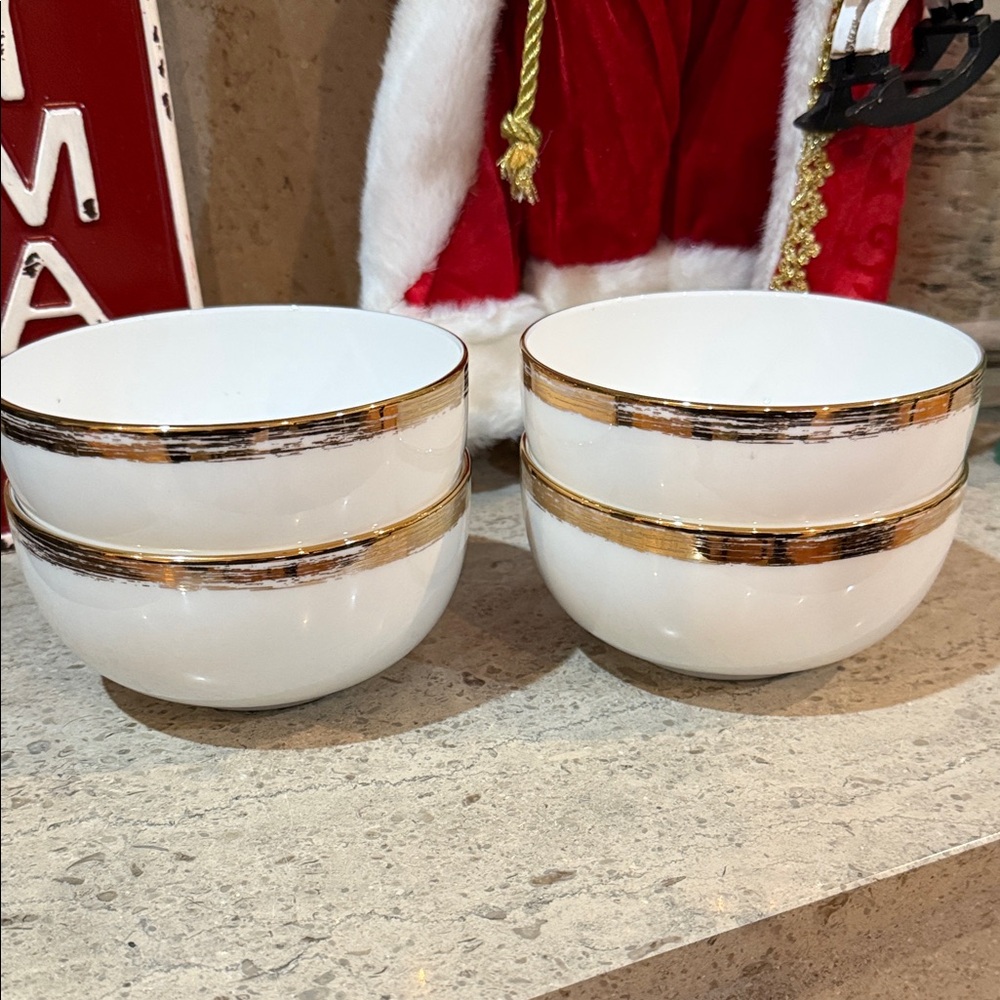 Crate&Barrel White and Gold Dinnerware Bowls
